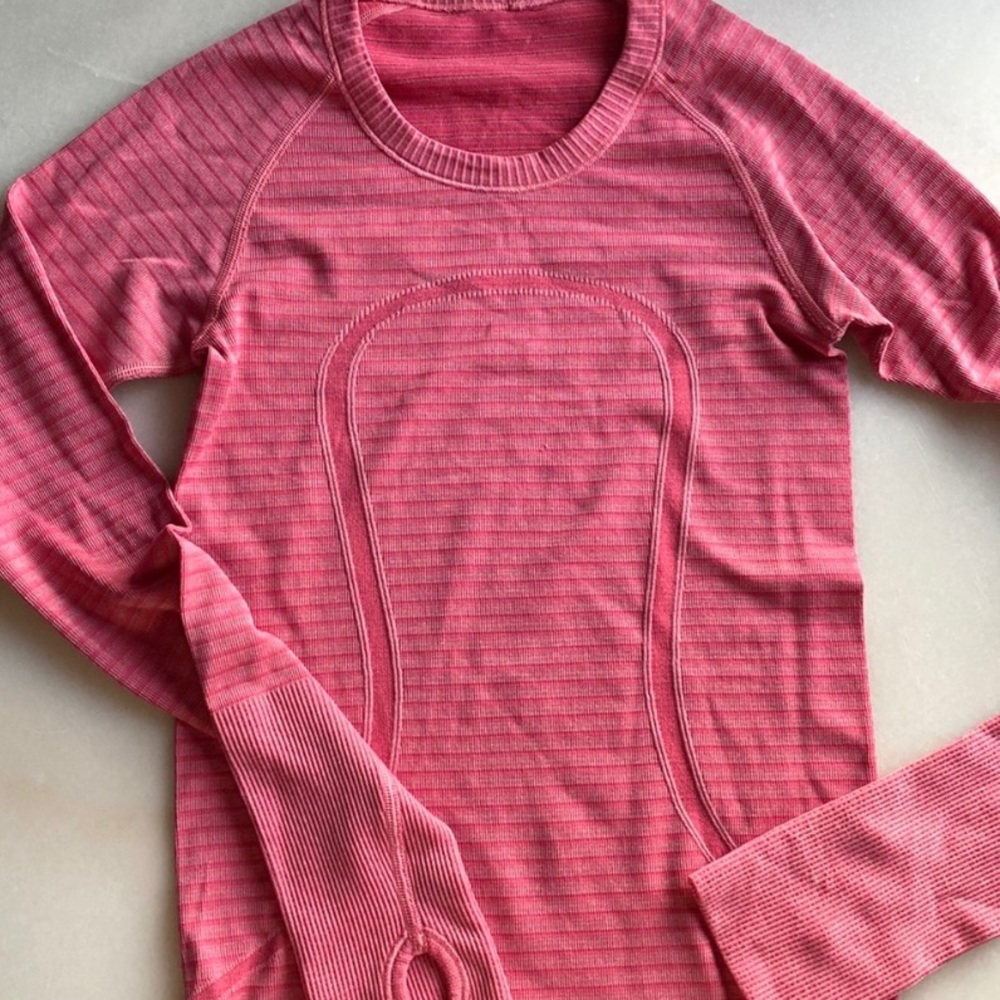 ❤️… Lululemon Top